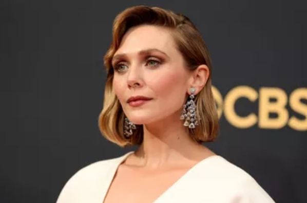 Actress Elizabeth Olsen Recalls Getting Panic Attacks Every Hour At 21 ...